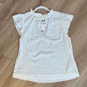H&M Cream Eyelet Blouse with Ruffle Sleeves NWT